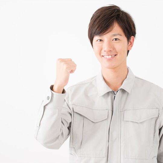 男性のスタッフ (5)